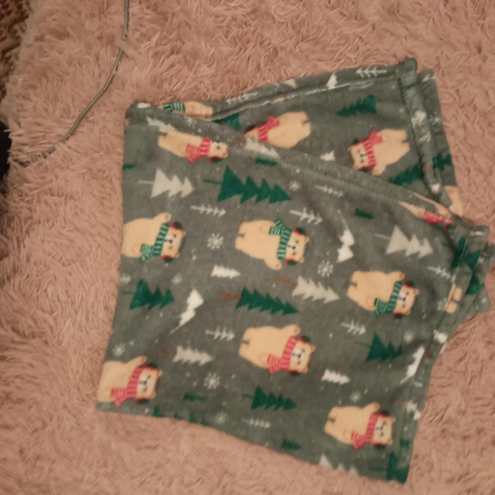 Festive Gray Holiday Blanket with Bear Design